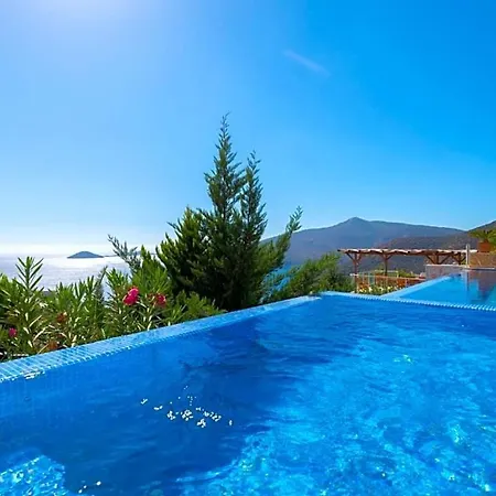 Sleeps 10 Pool Air Con Wifi