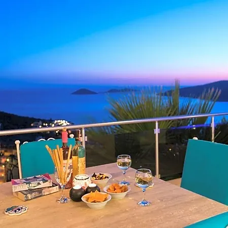 Sleeps 10 Pool Air Con Wifi Villa